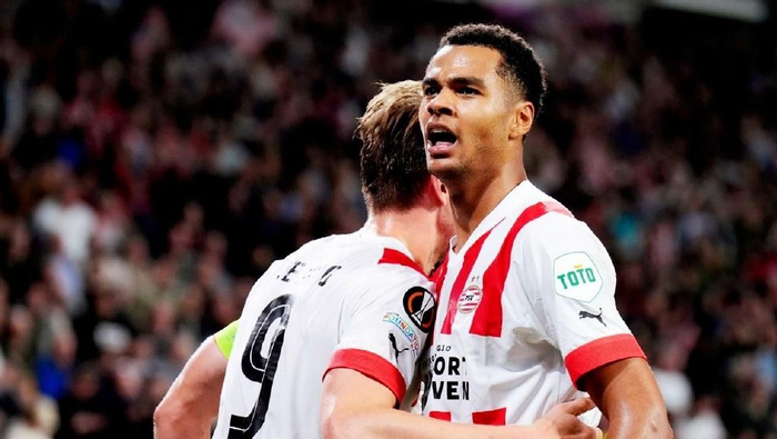 坚忍不拔的 坚忍不拔的