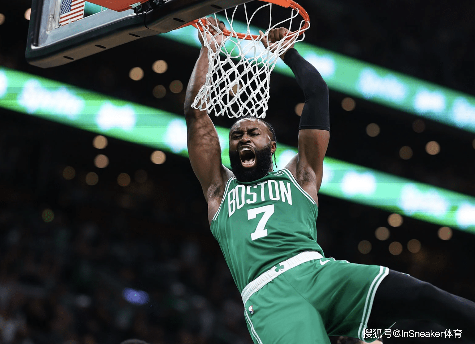 的防守和犀 的防守和犀